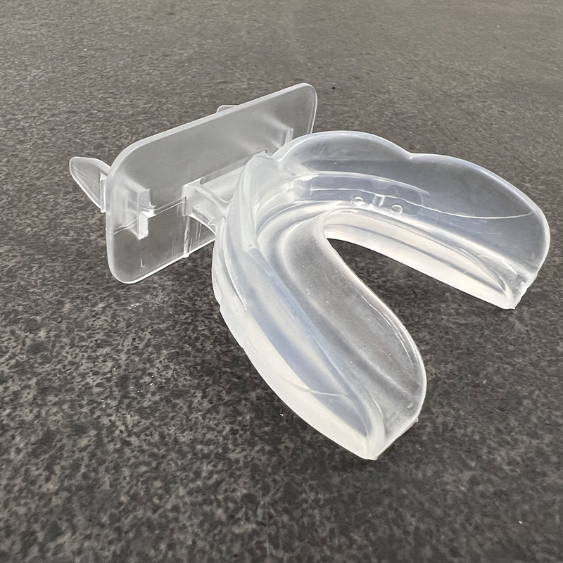 Mouthguard overmolding quality tool and die